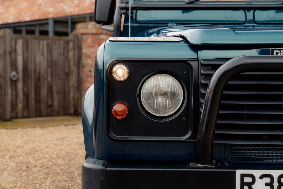1998 Land Rover Defender 90 - Image 22 of 31