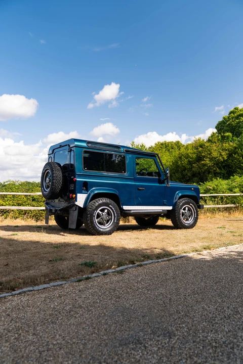 1998 Land Rover Defender 90 - Image 16 of 31