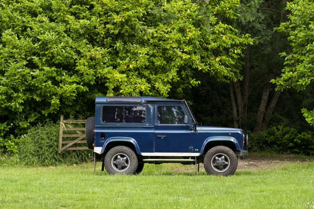 1998 Land Rover Defender 90 - Image 24 of 31