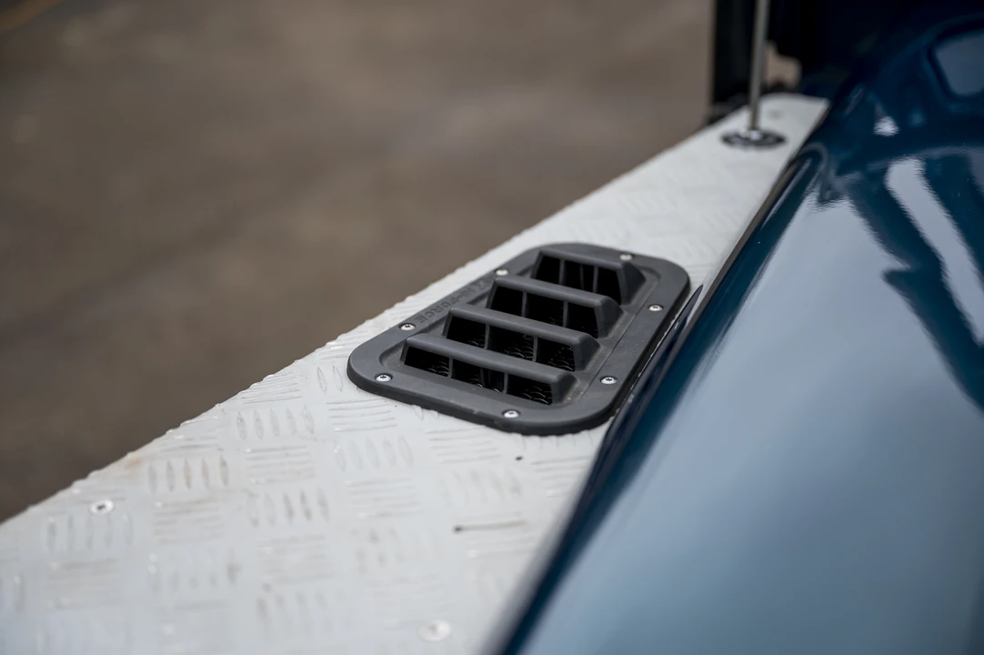 1998 Land Rover Defender 90 - Image 19 of 31