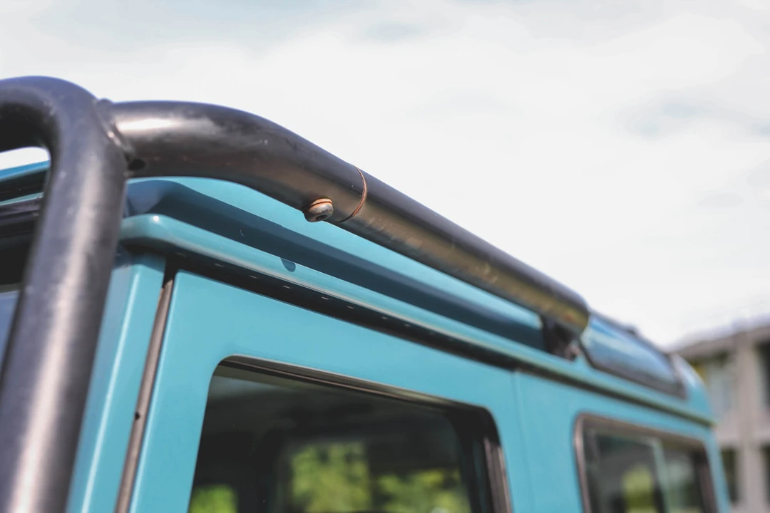 1998 Land Rover Defender 90 - Image 14 of 31