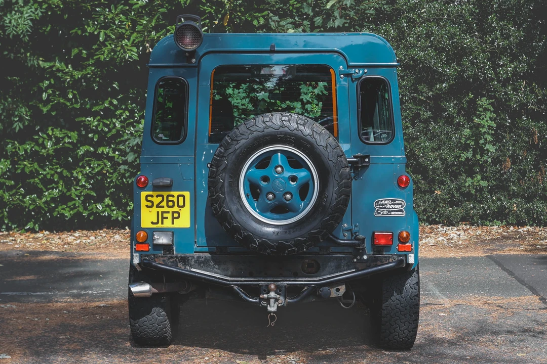 1998 Land Rover Defender 90 - Image 6 of 31