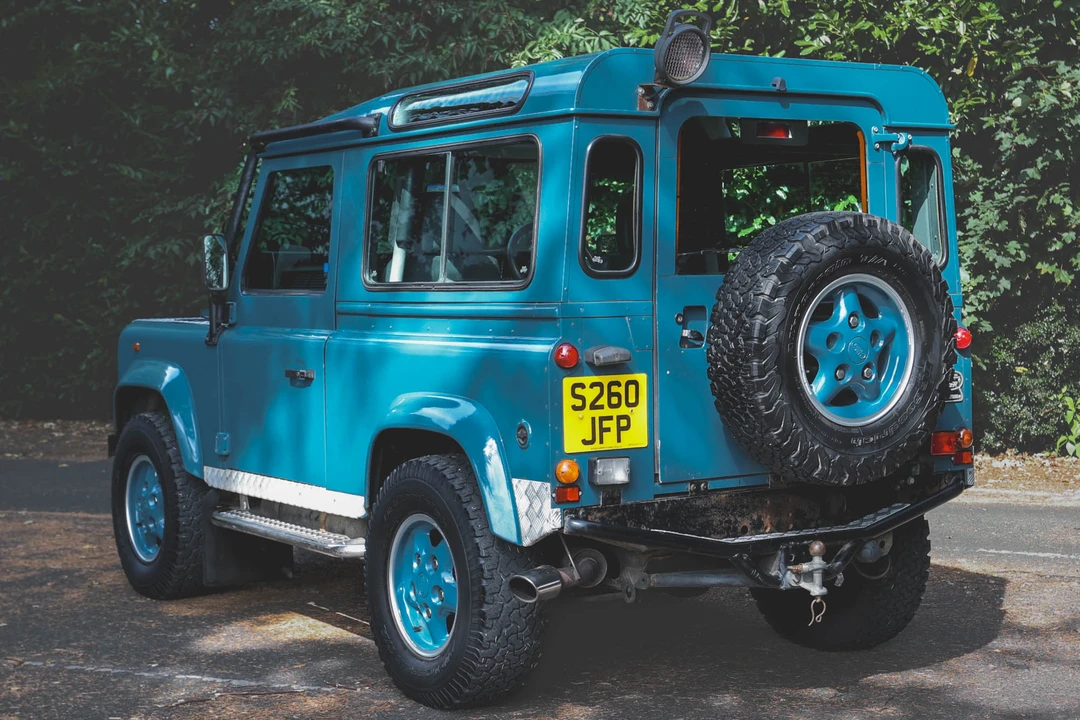 1998 Land Rover Defender 90 - Image 7 of 31