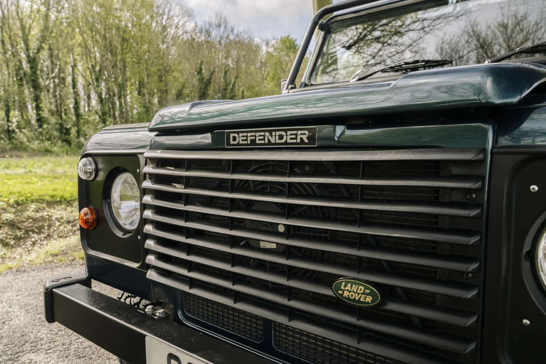 1998 Land Rover Defender 90 - Image 10 of 31