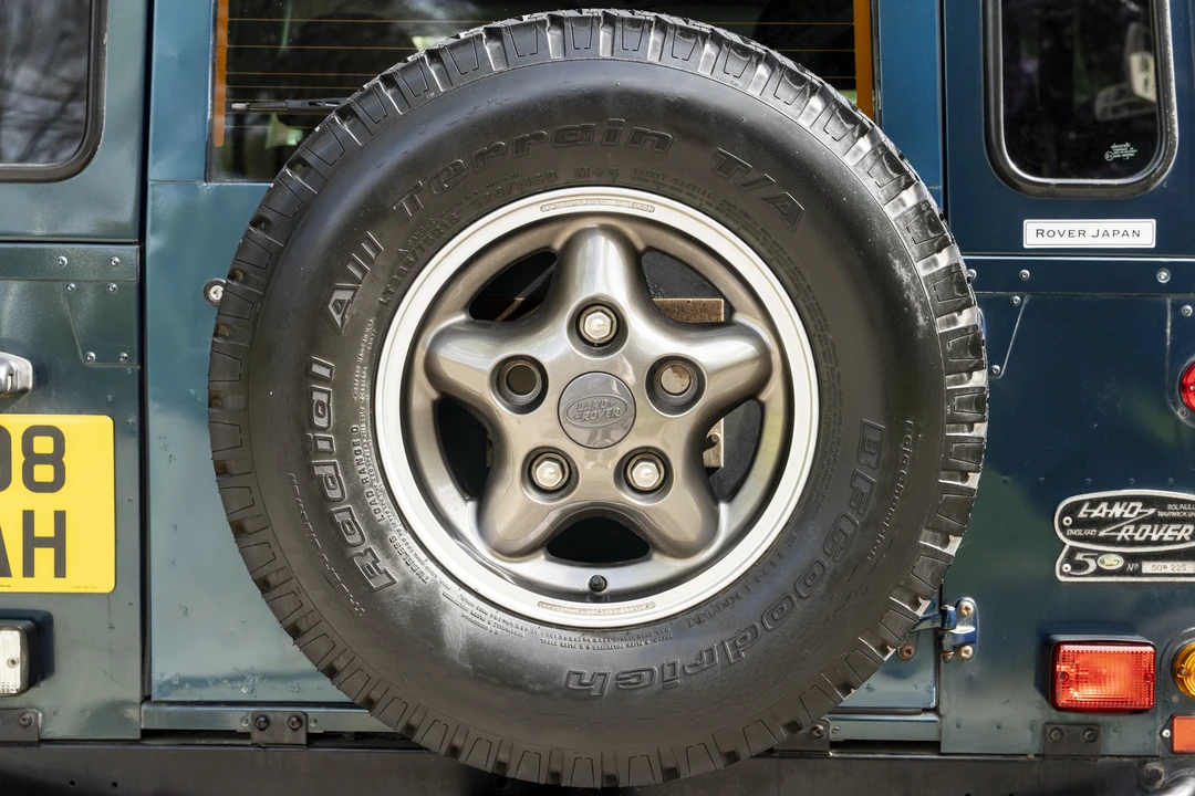 1998 Land Rover Defender 90 - Image 14 of 31