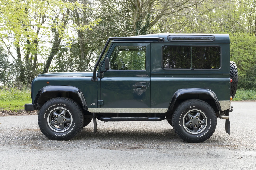 1998 Land Rover Defender 90 - Image 7 of 31