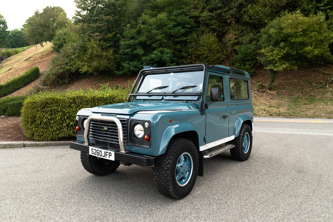 1998 Land Rover Defender 90 - Image 9 of 31