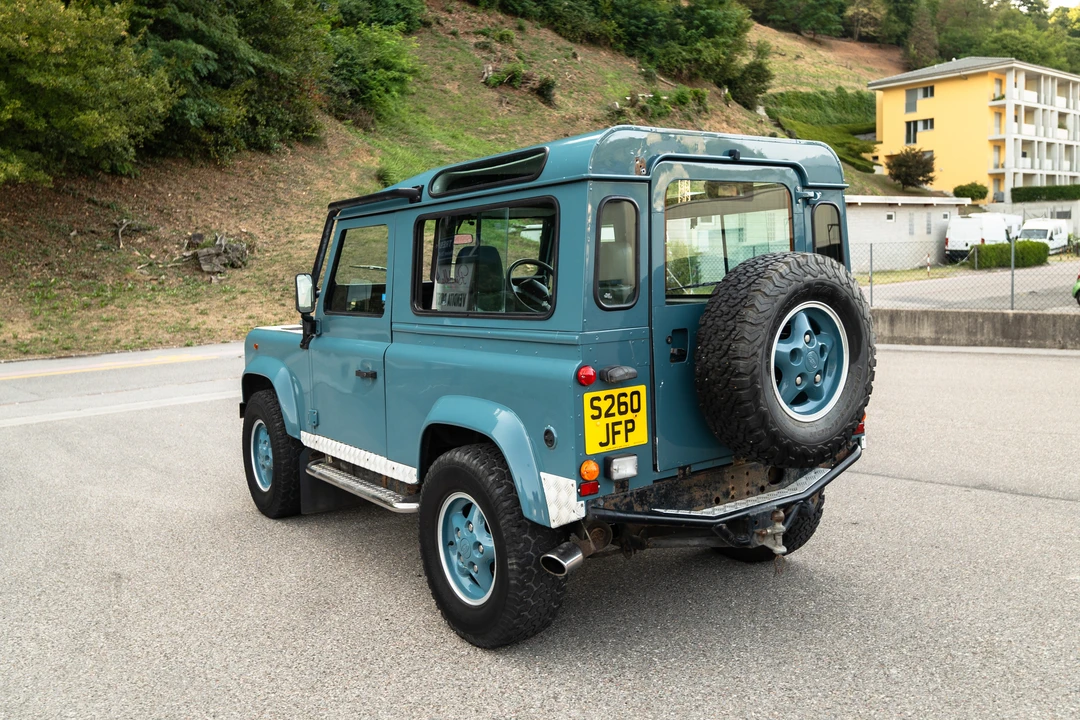 1998 Land Rover Defender 90 - Image 7 of 31