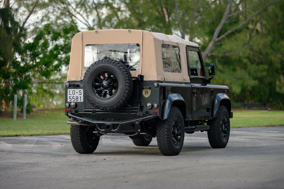 1998 Land Rover Defender 90 - Image 19 of 31