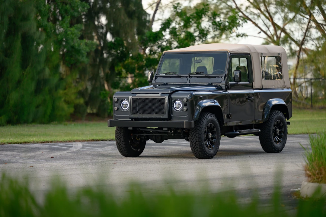 1998 Land Rover Defender 90 - Image 12 of 31