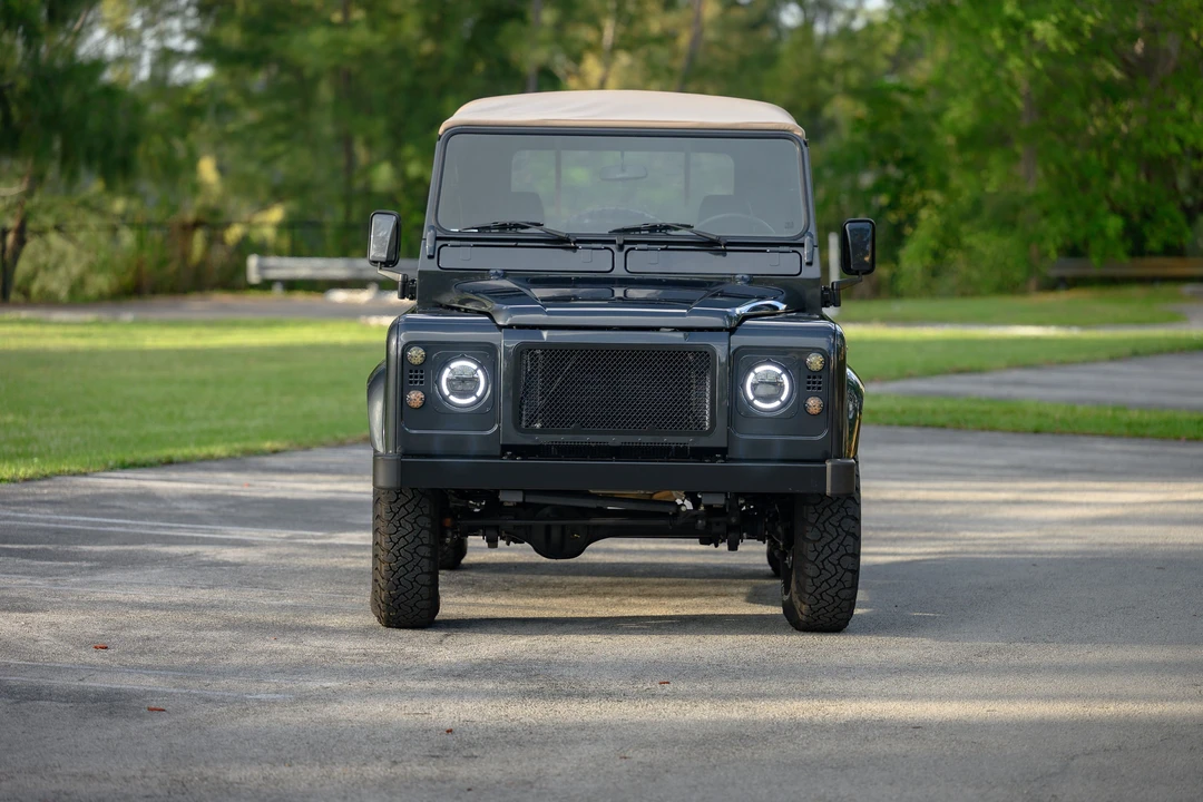 1998 Land Rover Defender 90 - Image 7 of 31