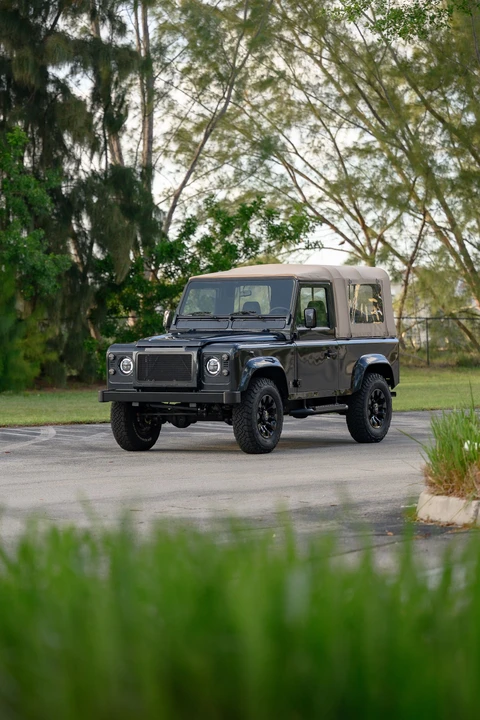 1998 Land Rover Defender 90 - Image 11 of 31