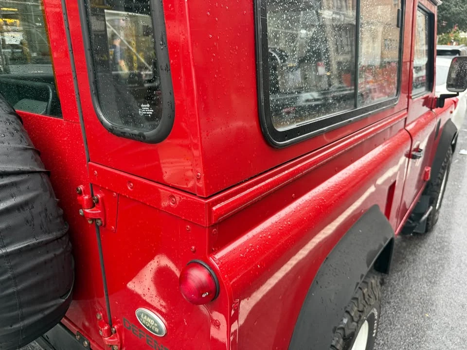 1998 Land Rover Defender 90 - Image 10 of 19