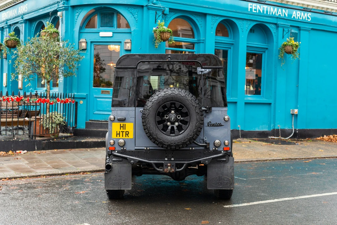 1998 Land Rover Defender 90 - Image 6 of 21