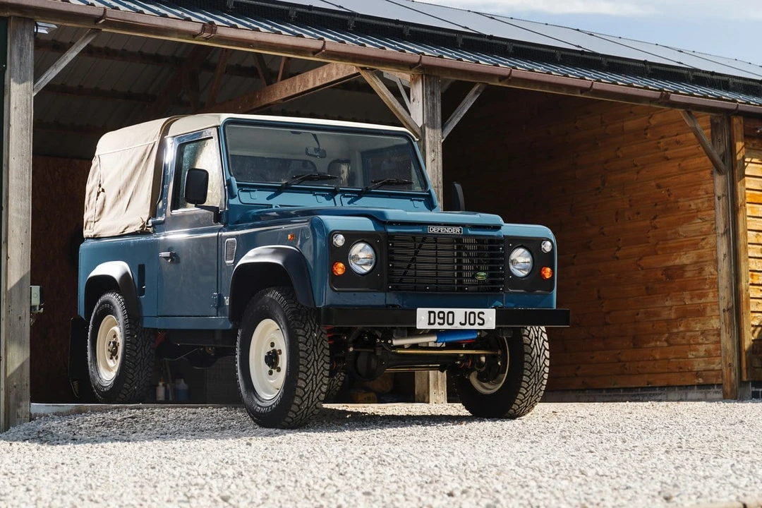 1998 Land Rover Defender 90 - Image 4 of 31