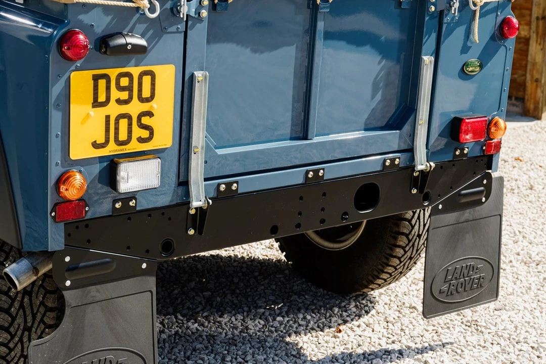 1998 Land Rover Defender 90 - Image 11 of 31
