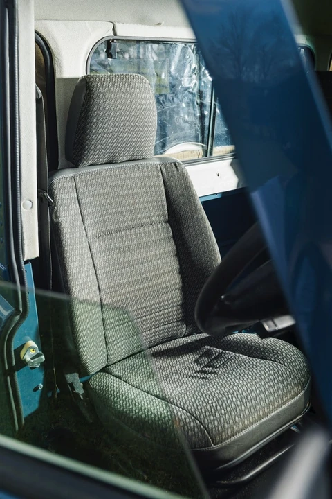 1998 Land Rover Defender 90 - Image 7 of 31