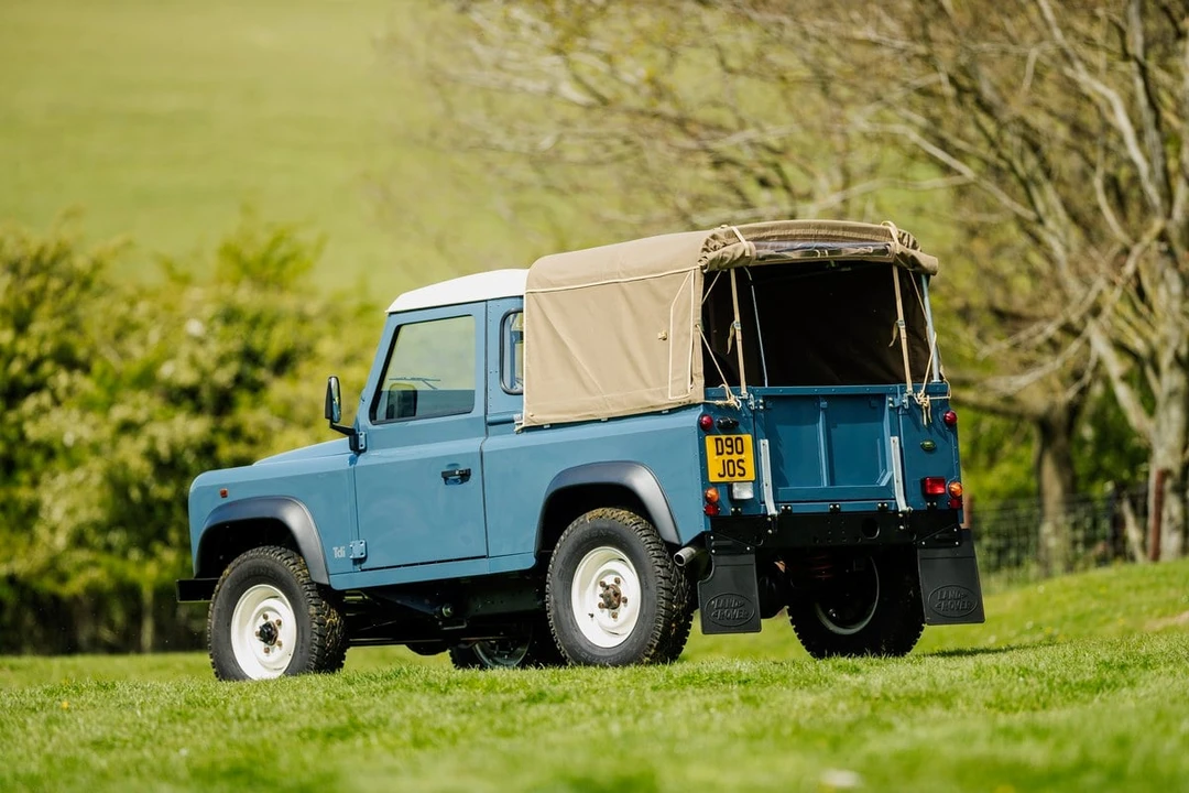 1998 Land Rover Defender 90 - Image 20 of 31