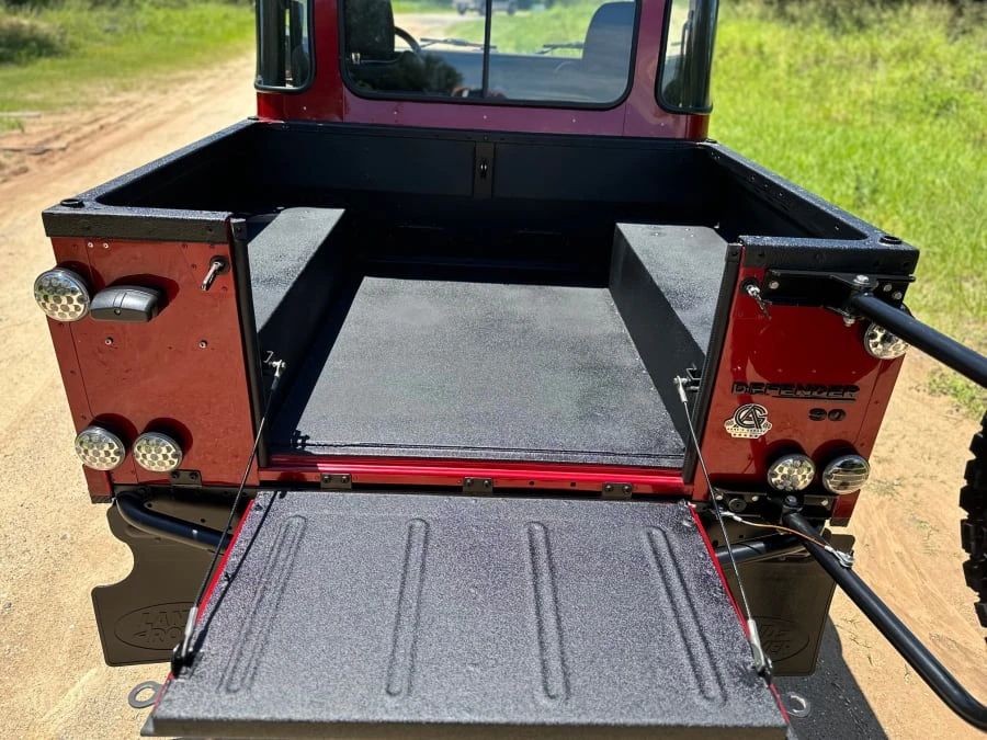 1998 Land Rover Defender 90 - Image 14 of 31