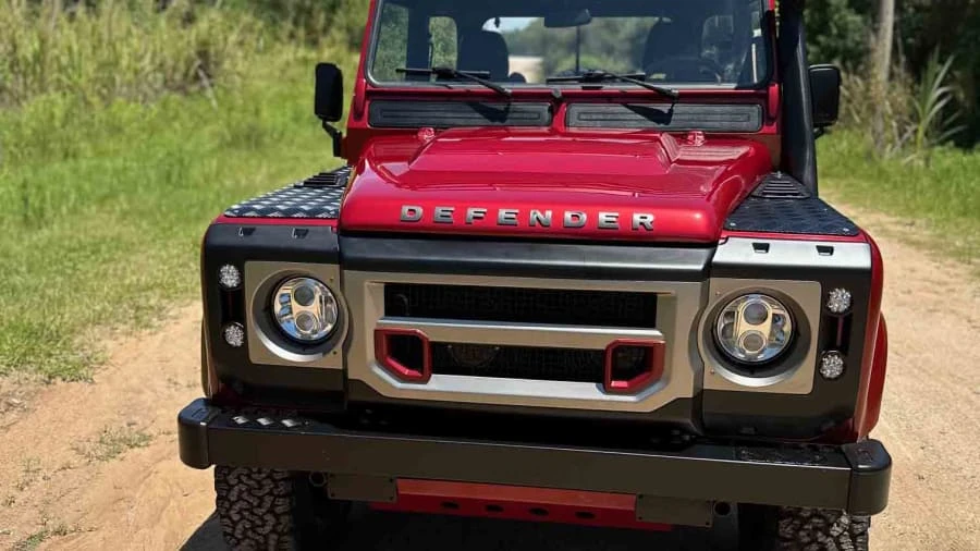 1998 Land Rover Defender 90 - Image 4 of 31