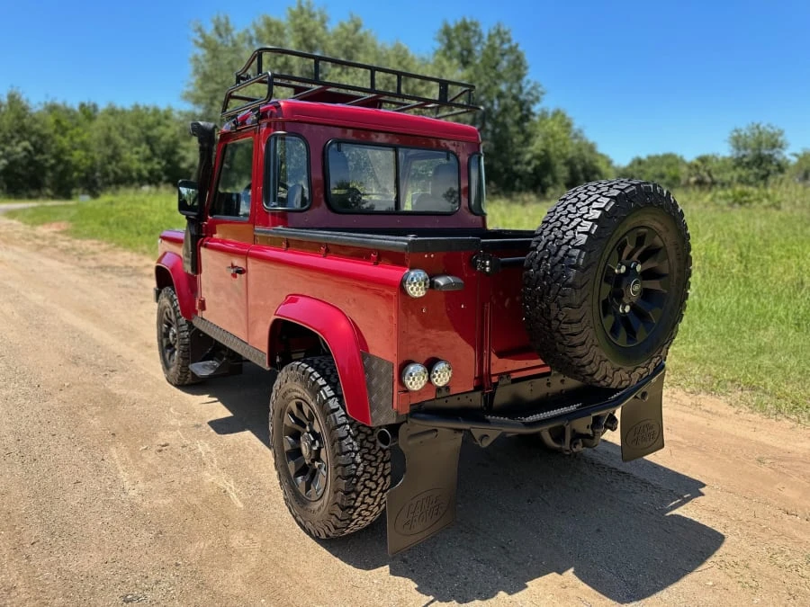 1998 Land Rover Defender 90 - Image 16 of 31