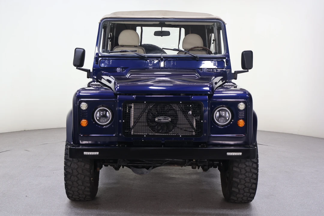 1998 Land Rover Defender 90 - Image 6 of 31