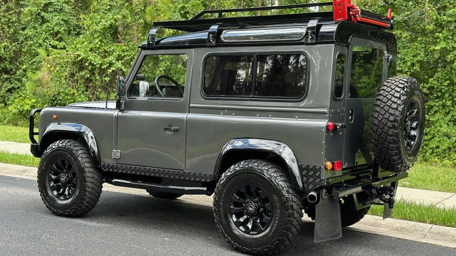 1998 Land Rover Defender 90 - Image 10 of 30