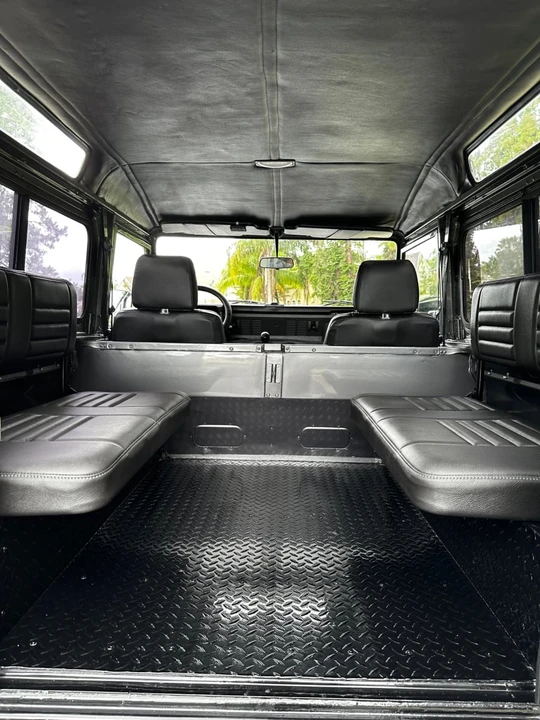 1998 Land Rover Defender 90 - Image 19 of 30