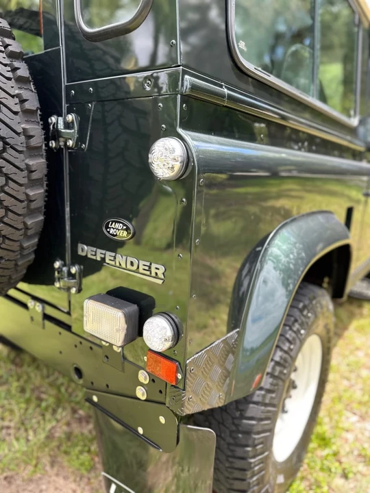 1998 Land Rover Defender 90 - Image 15 of 31