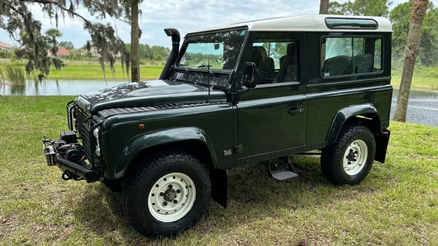 1998 Land Rover Defender 90 - Image 8 of 31