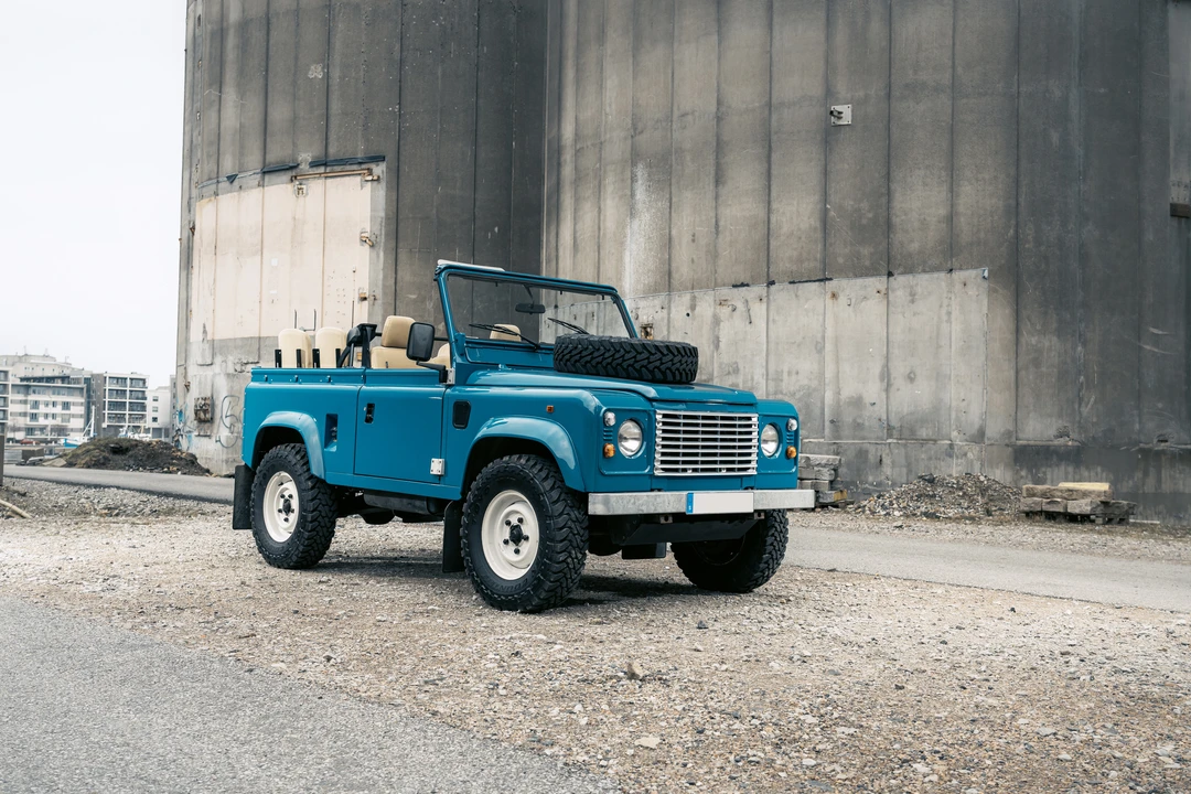 1998 Land Rover Defender 90 - Image 3 of 31