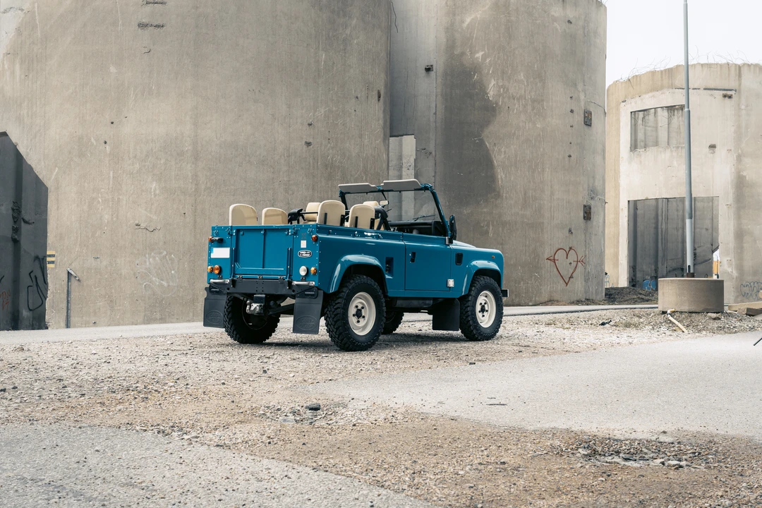 1998 Land Rover Defender 90 - Image 5 of 31