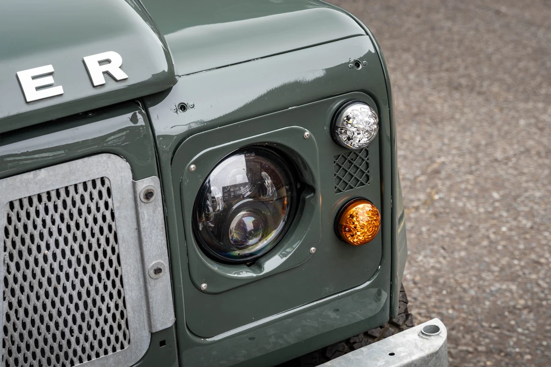 1998 Land Rover Defender 90 - Image 13 of 31