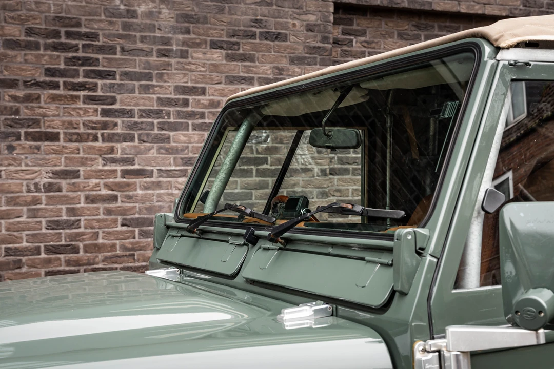 1998 Land Rover Defender 90 - Image 15 of 31
