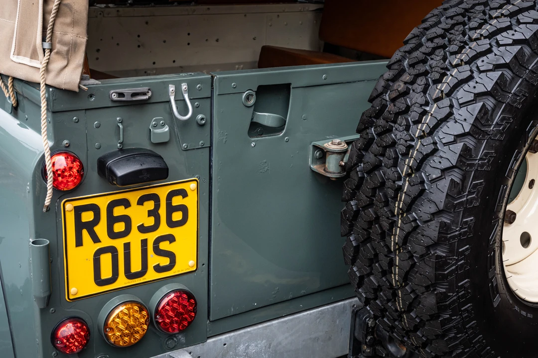 1998 Land Rover Defender 90 - Image 19 of 31