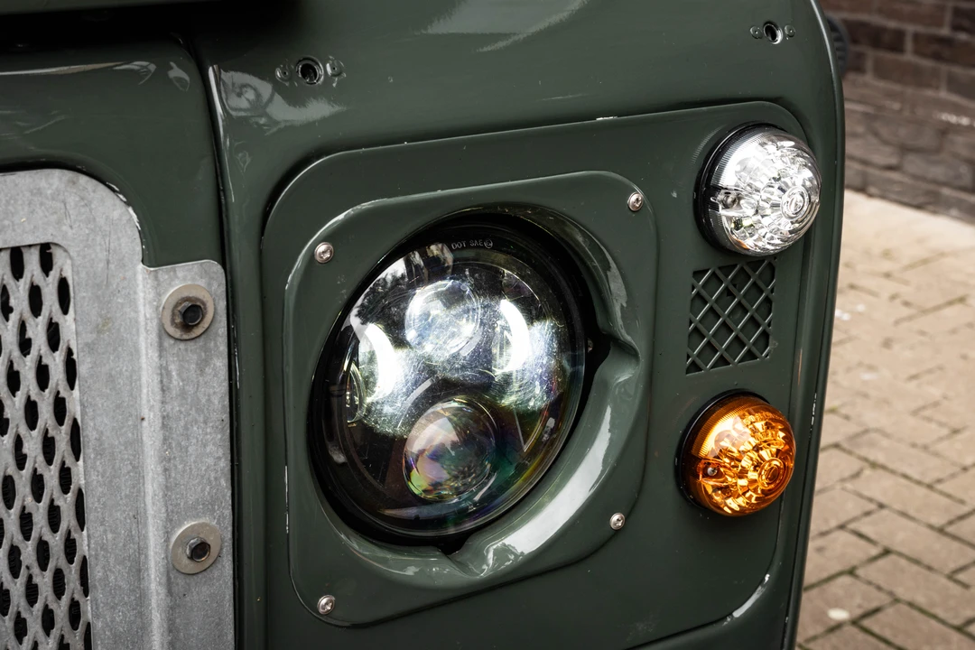 1998 Land Rover Defender 90 - Image 26 of 31