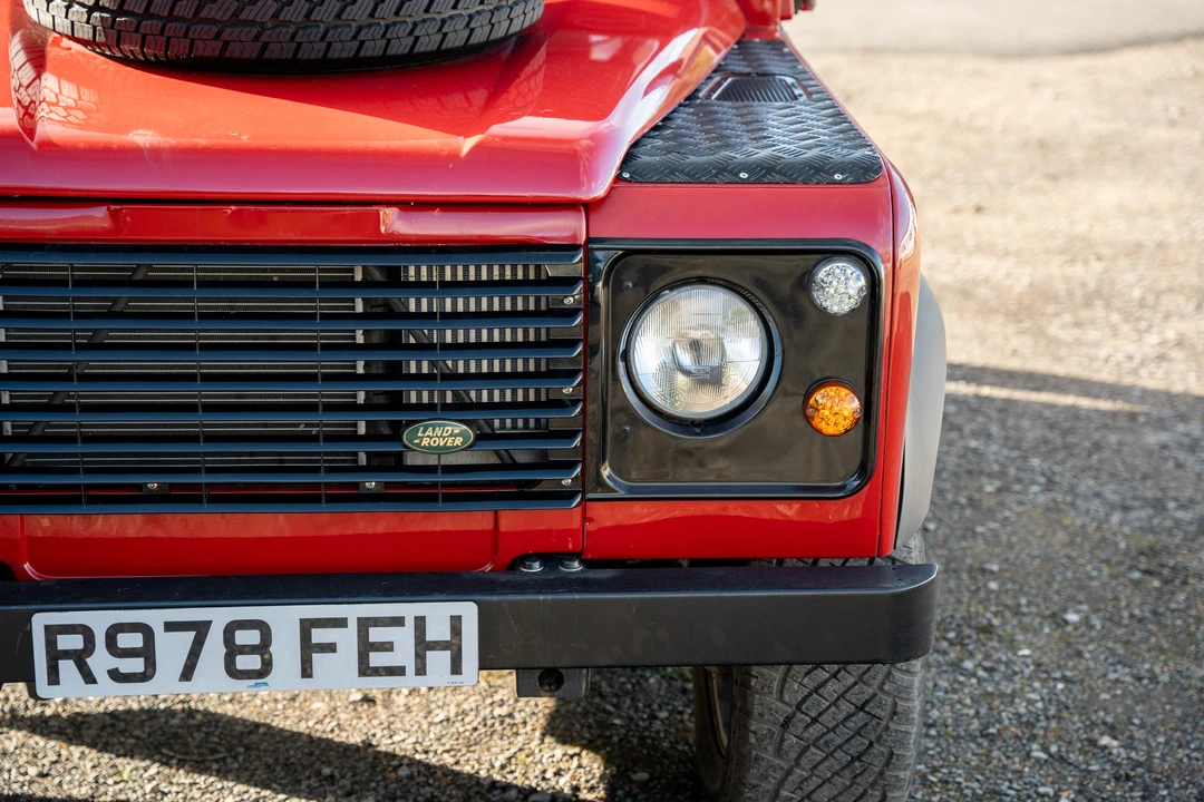 1998 Land Rover Defender 90 - Image 19 of 31