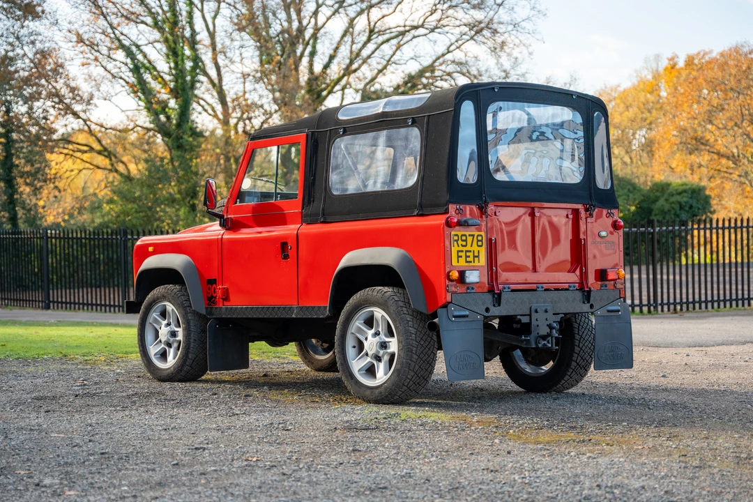 1998 Land Rover Defender 90 - Image 5 of 31