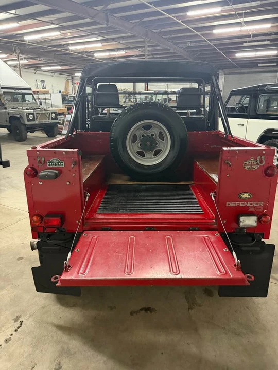 1998 Land Rover Defender 90 - Image 10 of 17