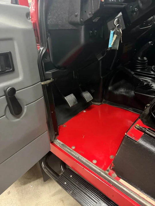 1998 Land Rover Defender 90 - Image 7 of 17