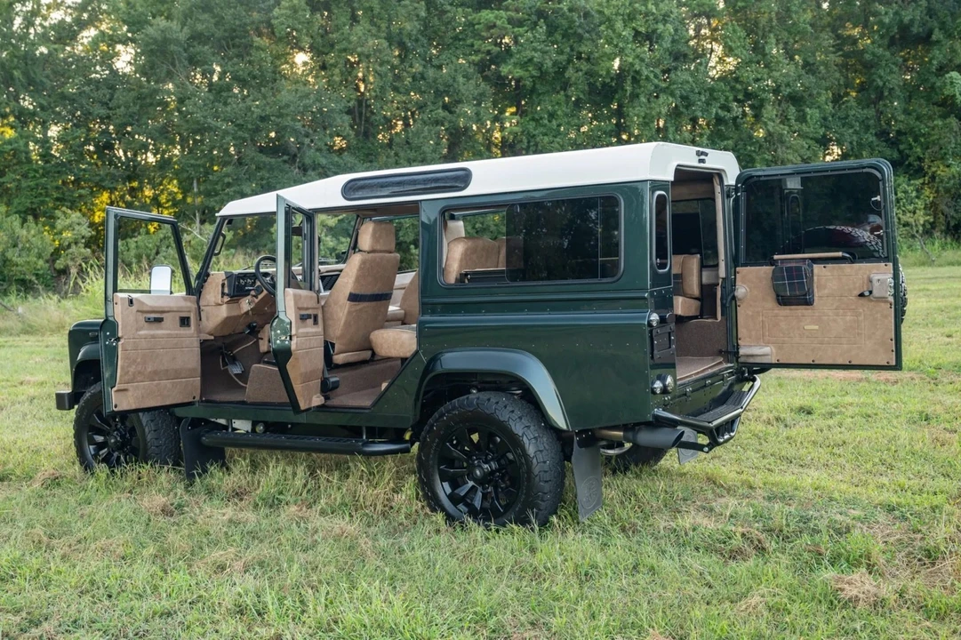 1998 Land Rover Defender 110 - Image 21 of 21