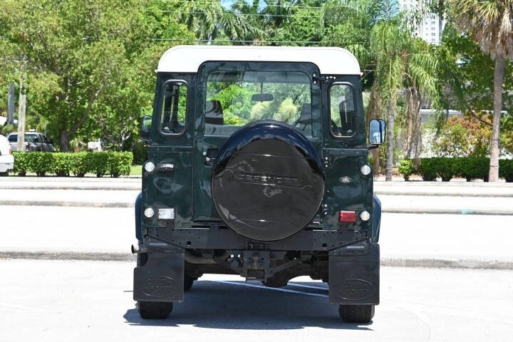 1998 Land Rover Defender 90 - Image 7 of 21