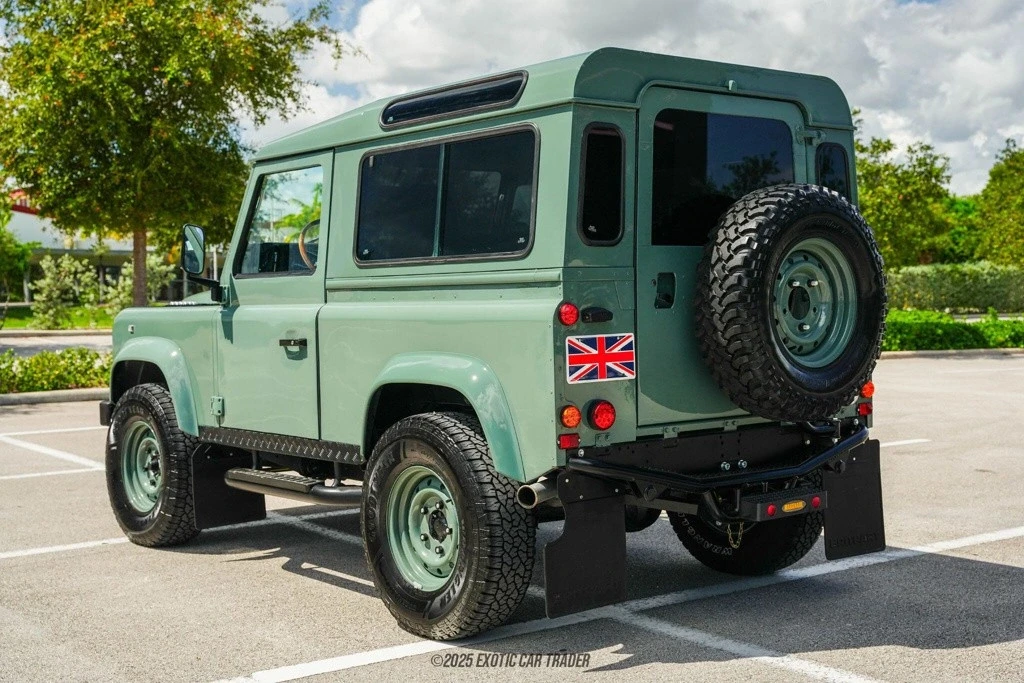 1998 Land Rover Defender 90 - Image 6 of 12
