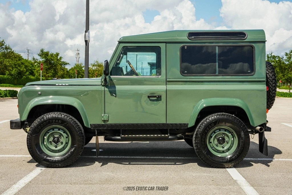 1998 Land Rover Defender 90 - Image 3 of 12