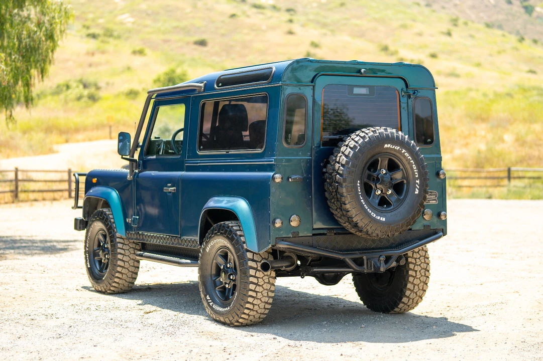 1998 Land Rover Defender 90 - Image 11 of 21