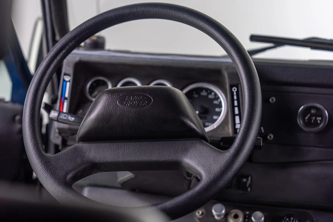 1998 Land Rover Defender 90 - Image 18 of 21