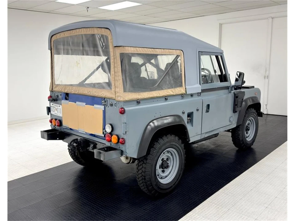 1998 Land Rover Defender - Image 5 of 31