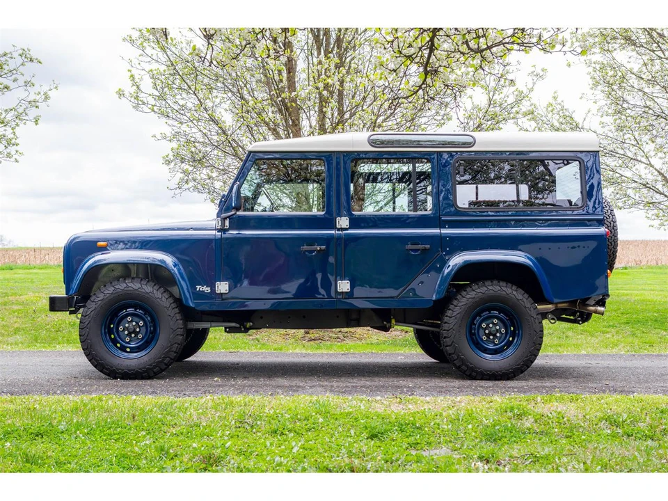 1998 Land Rover Defender - Image 16 of 31
