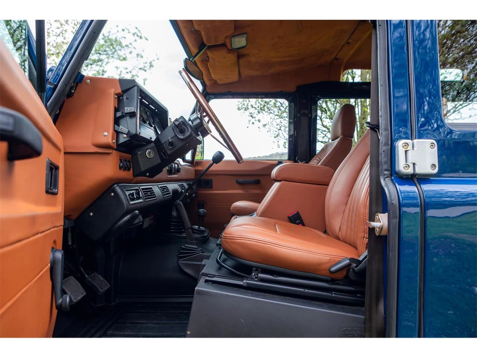 1998 Land Rover Defender - Image 25 of 31