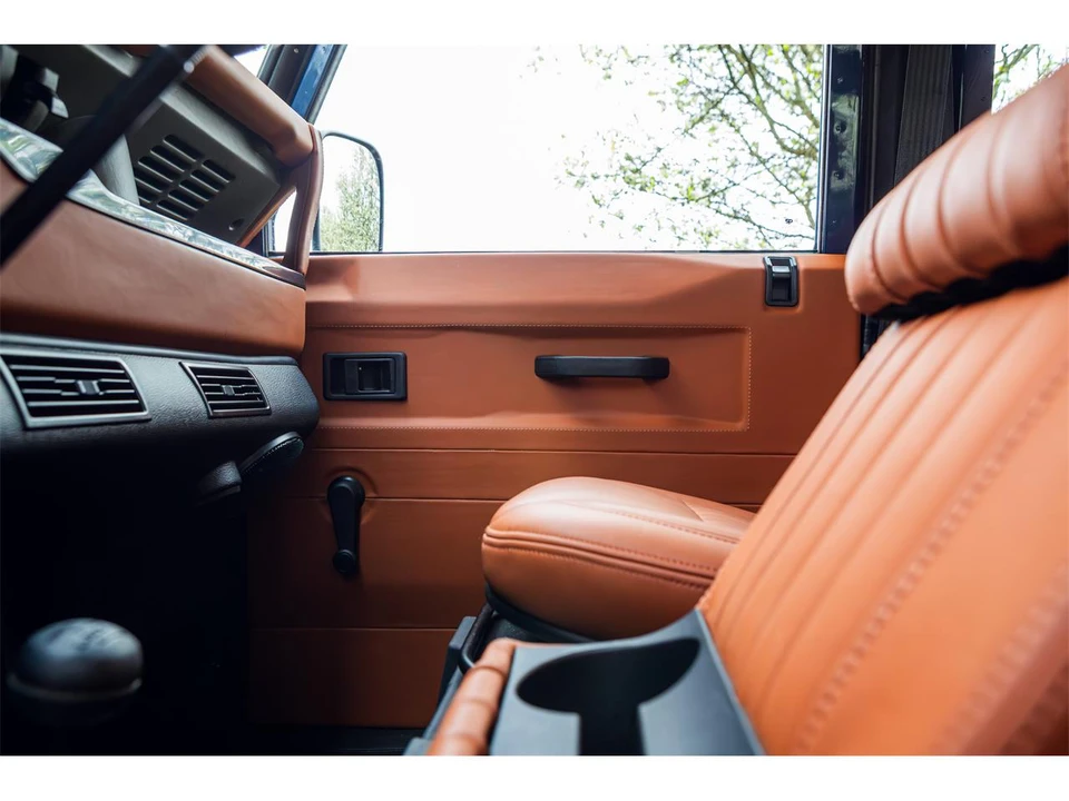 1998 Land Rover Defender - Image 27 of 31